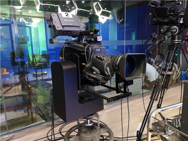 電控?cái)z影云臺